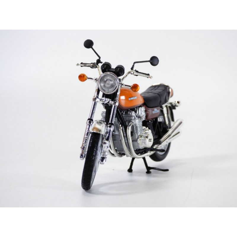 Norev - Véhicule miniature - Kawasaki Z900 1973 Brown and Orange 1:18